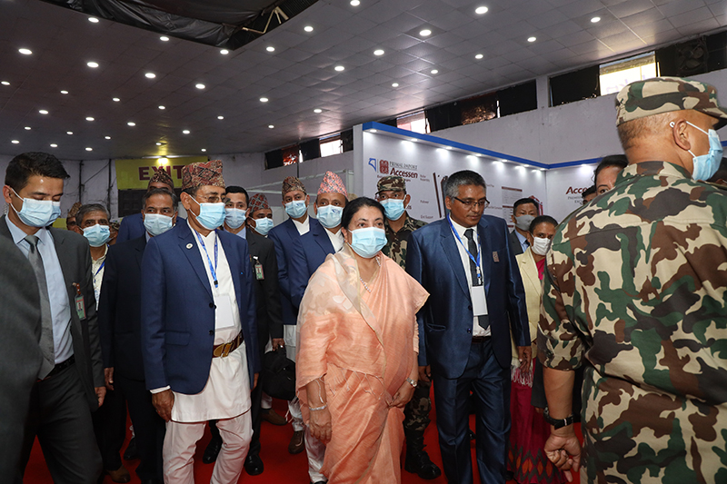 尼泊尔总统参与会议 800.jpg